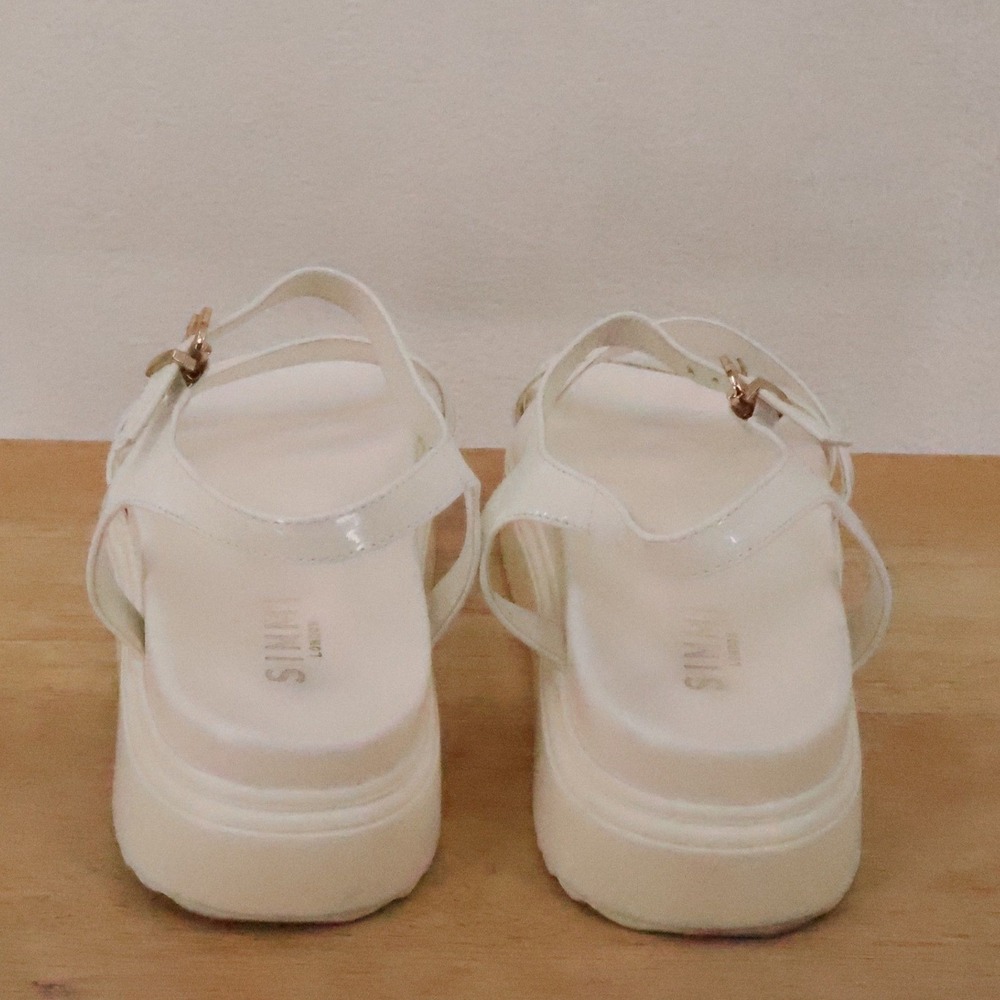 SIMMI London Bryliegh Platform Sandals Womens Size 7 to 7.5 White Chunky Beachy - Picture 2 of 12